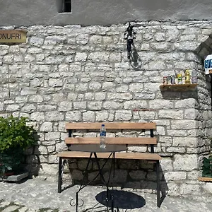 Kate Castle , Berat Albania