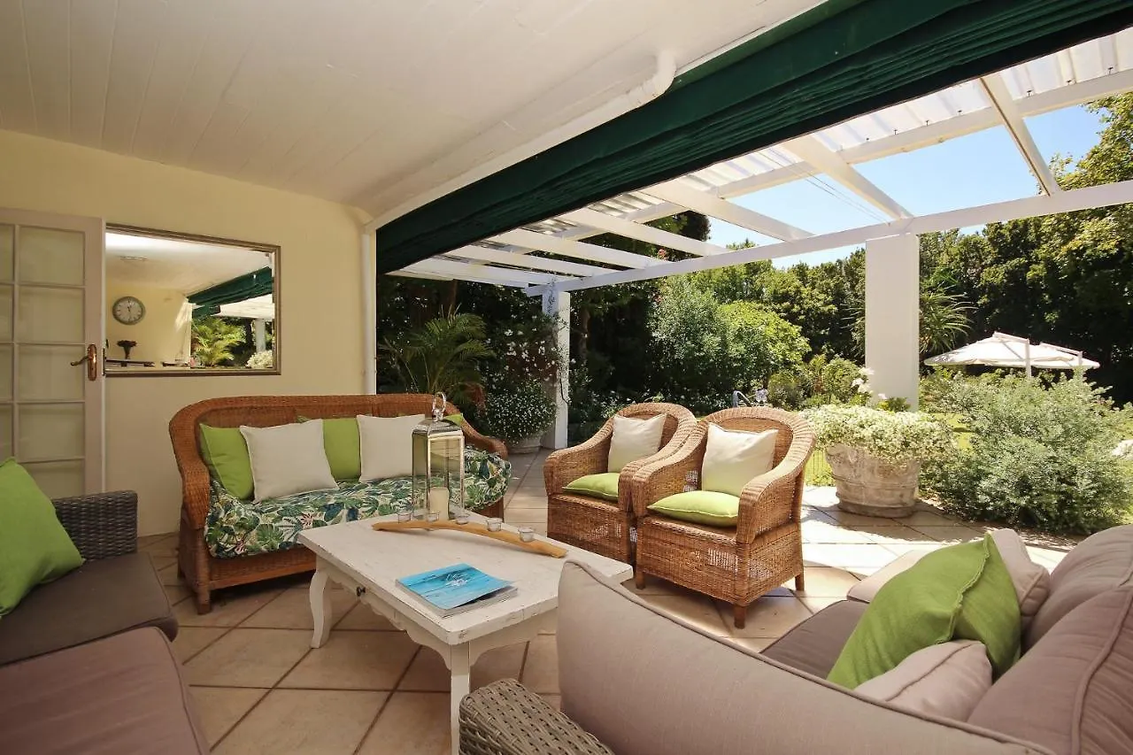 Beluga Of Constantia Guest House Cape Town 4*,  Güney Afrika
