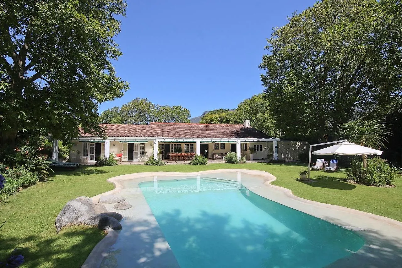 Beluga Of Constantia Guest House Cape Town Güney Afrika